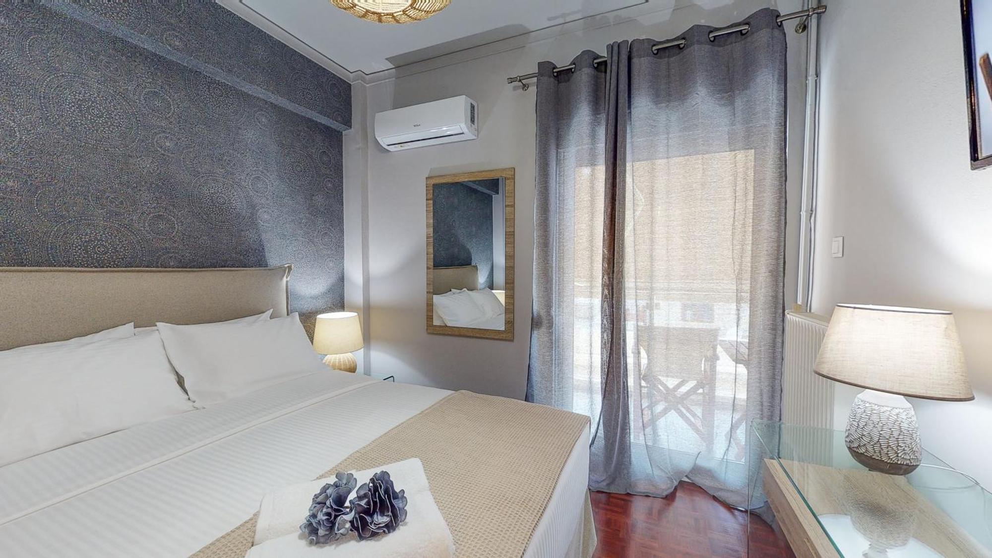 Motley Luxury Apartment By Estia كاندية المظهر الخارجي الصورة