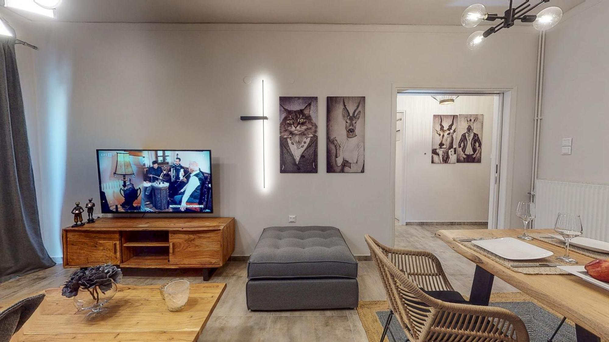 Motley Luxury Apartment By Estia كاندية المظهر الخارجي الصورة